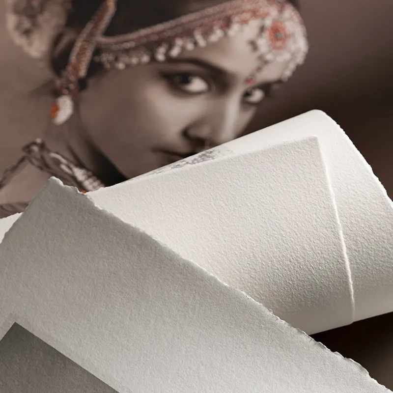 Tirage sur Papiers bords frangés Tirage sur Papiers bords frangés